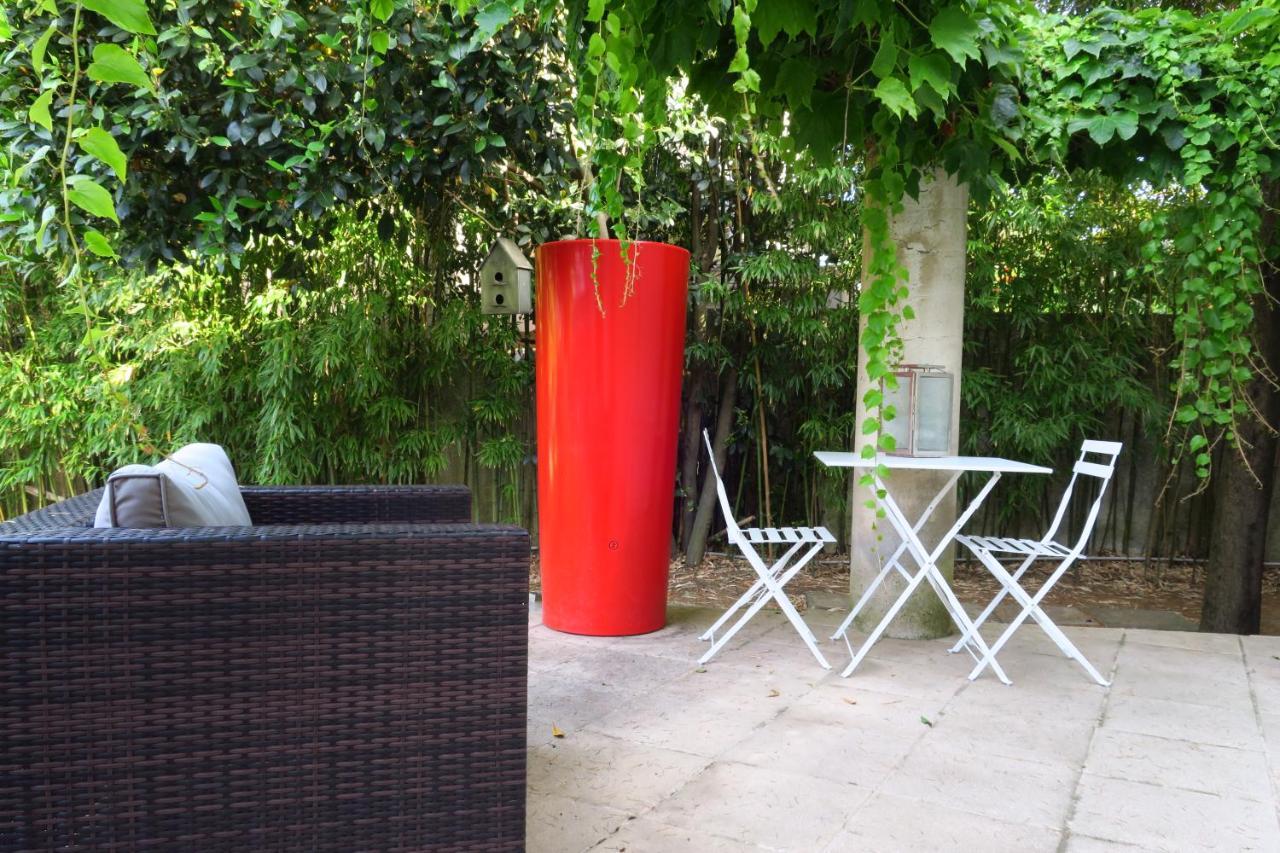 Essen'Ciel Bed & Breakfast Nîmes Exterior photo