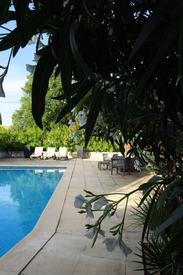 Essen'Ciel Bed & Breakfast Nîmes Exterior photo